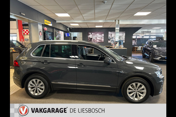 Volkswagen Tiguan 1.5 TSI ACT Comfortline Business,navi,orig ned,boeken,eerste eigenaar