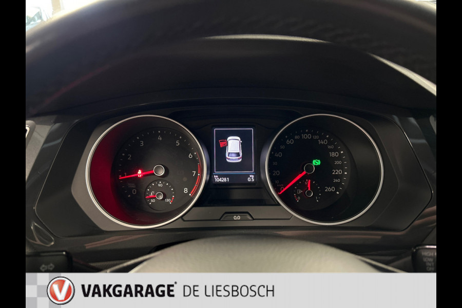 Volkswagen Tiguan 1.5 TSI ACT Comfortline Business,navi,orig ned,boeken,eerste eigenaar