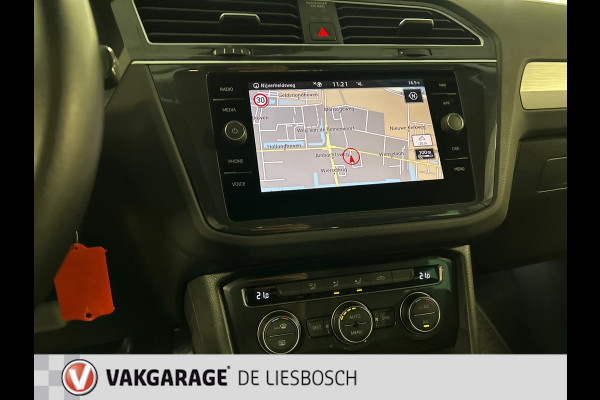 Volkswagen Tiguan 1.5 TSI ACT Comfortline Business,navi,orig ned,boeken,eerste eigenaar