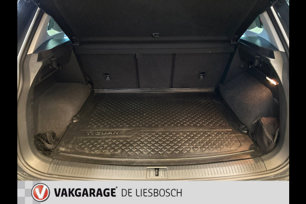 Volkswagen Tiguan 1.5 TSI ACT Comfortline Business,navi,orig ned,boeken,eerste eigenaar