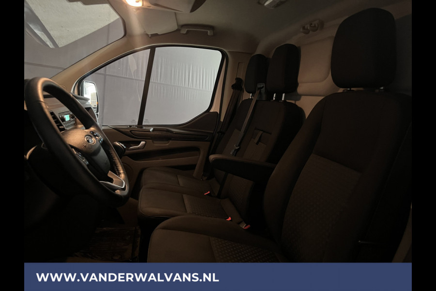 Ford Transit Custom 2.0TDCI L1H1 Euro6 Airco | LED | Cruisecontrol | Parkeersensoren Bijrijdersbank, 2500kg trekvermogen, achterklep