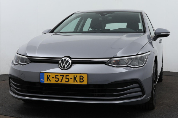 Volkswagen Golf 1.0 eTSI Sport (NAVIGATIE, PARKEERSENSOREN, LED, 1e EIGENAAR, GOED ONDERHOUDEN)