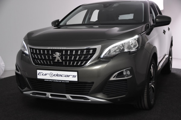 Peugeot 3008 Allure 130 *Navigatie*Leer*Park assist*