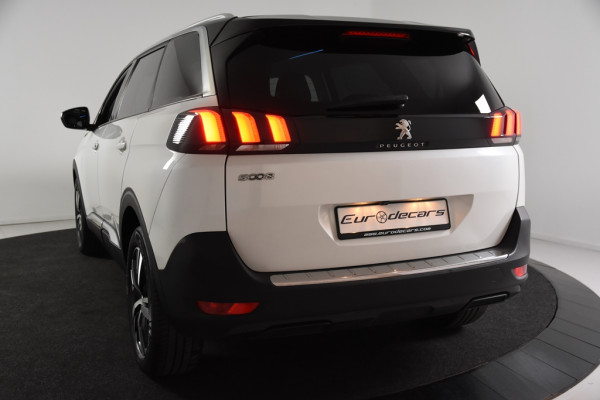 Peugeot 5008 1.2 PureTech Allure *7-persoons*Panoramadak*