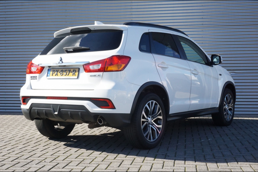 Mitsubishi ASX 1.6i 16V Connect Pro ZEER LUXE & STOER