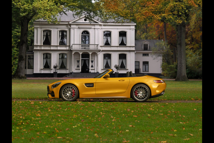 Mercedes-Benz AMG GT Roadster C | Performance seats | Carbon interieur | Stoelkoeling | Camera | Solarbeam Yellow