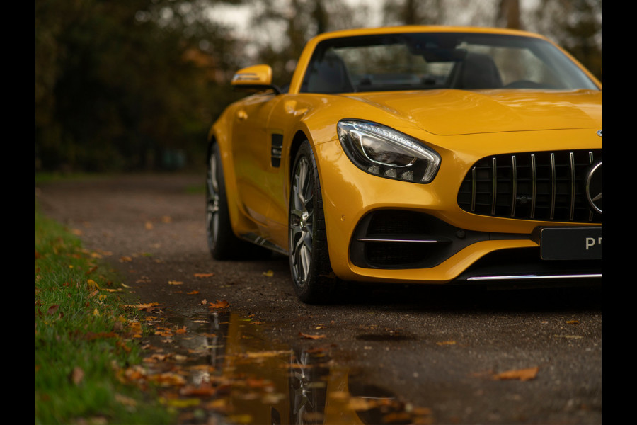 Mercedes-Benz AMG GT Roadster C | Performance seats | Carbon interieur | Stoelkoeling | Camera | Solarbeam Yellow