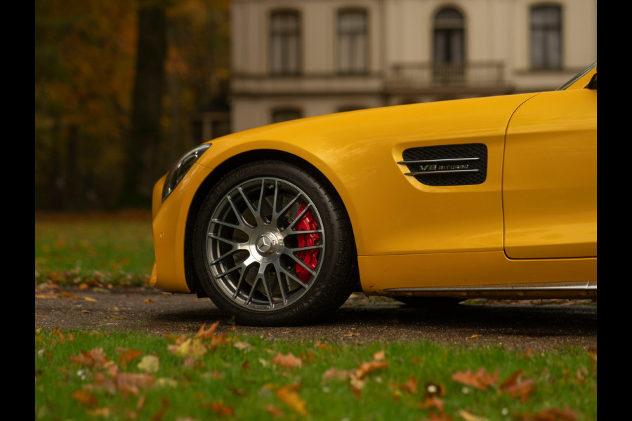 Mercedes-Benz AMG GT Roadster C | Performance seats | Carbon interieur | Stoelkoeling | Camera | Solarbeam Yellow