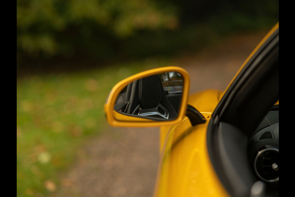 Mercedes-Benz AMG GT Roadster C | Performance seats | Carbon interieur | Stoelkoeling | Camera | Solarbeam Yellow