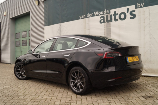 Tesla Model 3 Long Range RWD 75kWh 287pk -LEER-PANO-CAM-