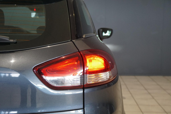 Renault Clio Estate 0.9 TCe Intens *EERSTE EIGENAAR* + TREKHAAK / LED KOPLAMPEN