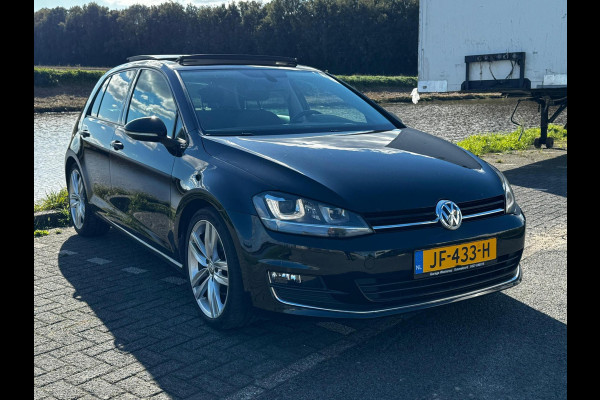 Volkswagen Golf 1.4 TSI ACT *NL* Highline / Panoramadak / Keyless