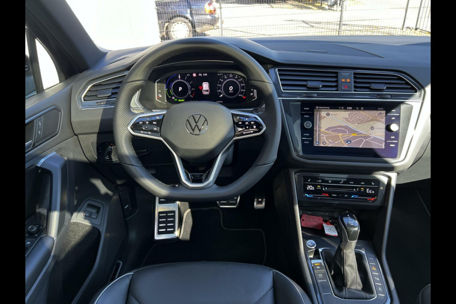 Volkswagen Tiguan 1.4 TSI eHybrid R-Line LEER PANORAMADAK