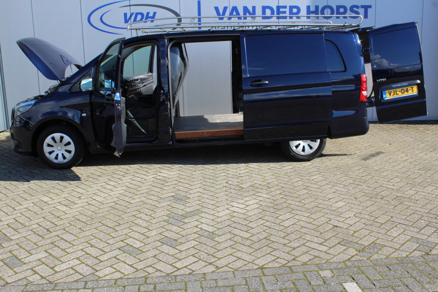 Mercedes-Benz Vito 116-163pk CDI XL, schuifdeur li.+re. Extra lange uitvoering ! Volautomatische airco, cruise control, achterdeuren, trekhaak, dubbele schuifdeur, laadruimte betimmerd, imperiaal, metallic lak, stoelen met armleuning.