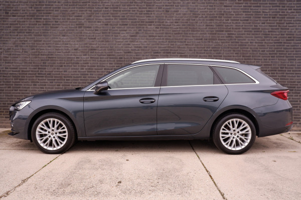 Seat Leon Sportstourer 1.5 eTSI Xcellence | LED | Keyless | Navi | Camera | Carplay | Climate | Adap. Cruise