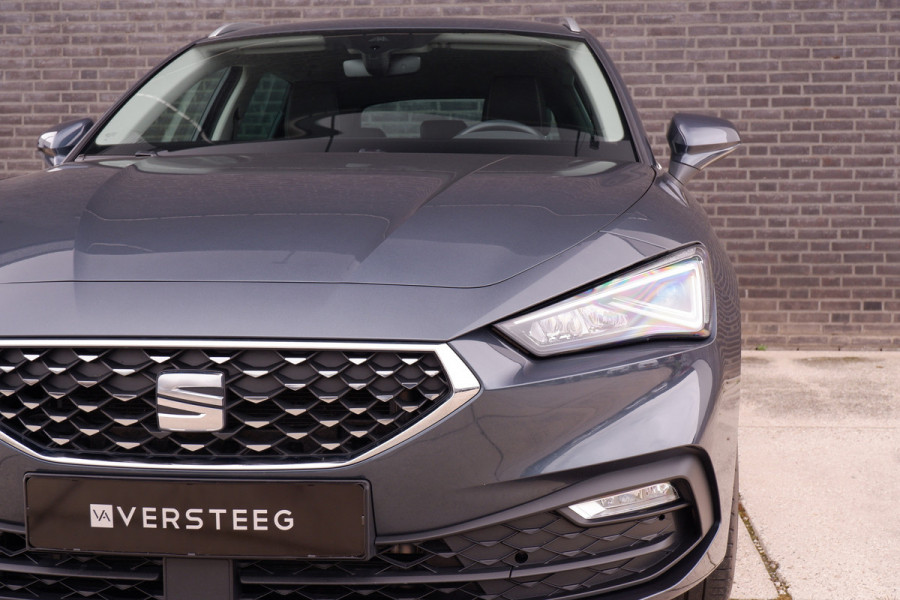 Seat Leon Sportstourer 1.5 eTSI Xcellence | LED | Keyless | Navi | Camera | Carplay | Climate | Adap. Cruise