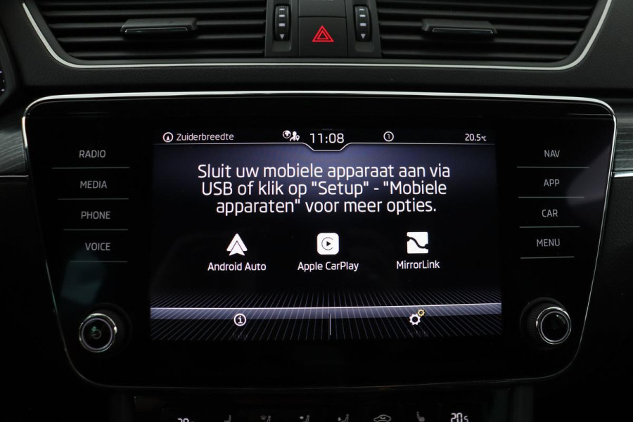 Škoda Superb 1.5 TSI Edition Plus | Trekhaak | Stoelverwarming | Camera | Memory | Full LED | Virtual Cockpit | Carplay | Navigatie | Keyless