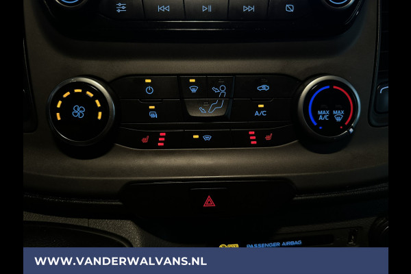 Ford Transit 2.0 TDCI 131pk L3H2 Euro6 Airco | Navigatie | Camera | Cruisecontrol Apple Carplay, Android Auto, Stoelverwarming, verwarmde voorruit, Parkeersensoren, Bijrijdersbank