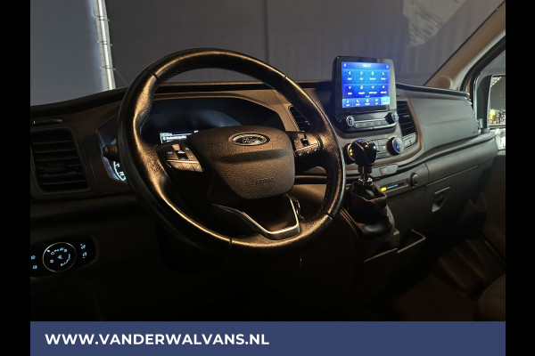 Ford Transit 2.0 TDCI 131pk L3H2 Euro6 Airco | Navigatie | Camera | Cruisecontrol Apple Carplay, Android Auto, Stoelverwarming, verwarmde voorruit, Parkeersensoren, Bijrijdersbank