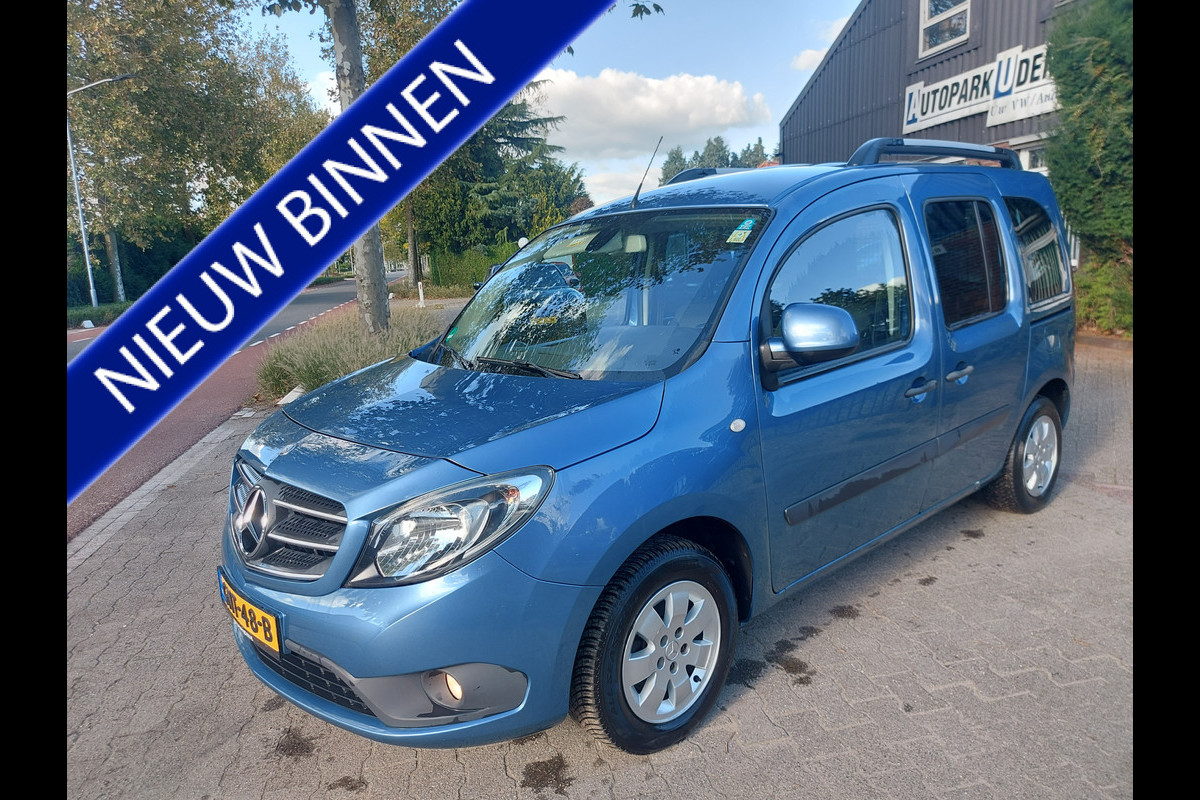 Mercedes-Benz Citan 112 Ambiente Automaat, airco,cruise,achteruitrijcamera,stpelverwarming,parkeersensoren achter,