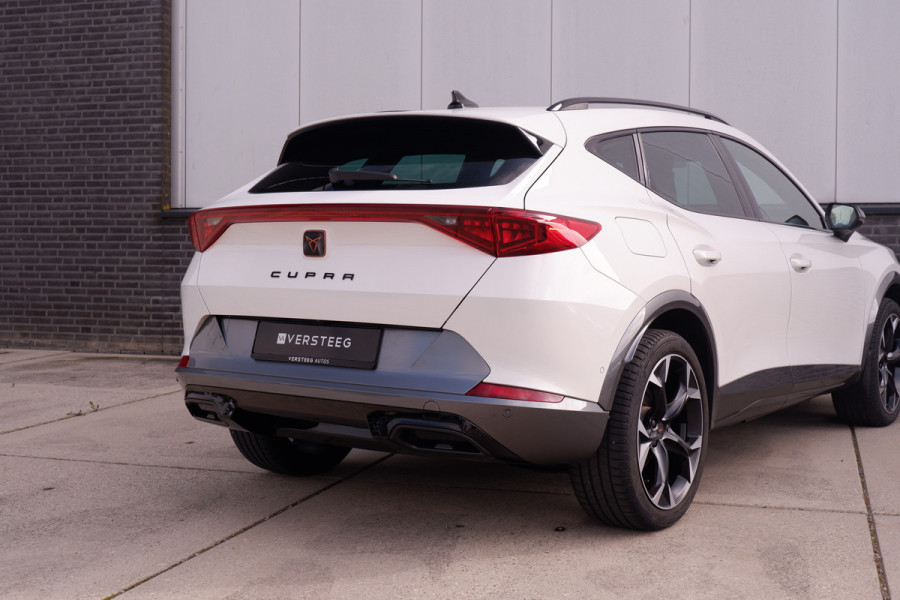 CUPRA Formentor 1.4 e-Hybrid Business PHEV Sfeerverlichting | Virtual | LED | Carplay | Camera | Blind Spot |