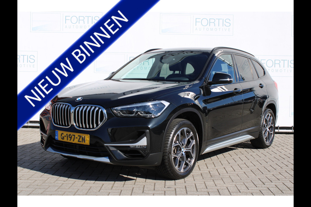 BMW X1 sDrive20i High Executive NL AUTO | LEDER | PANO | CAMERA |