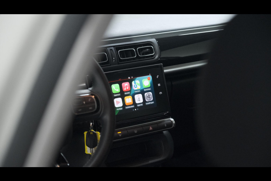 Citroën C3 PureTech 110 EAT6 S&S Feel | Panoramadak | Stoelverwarming | Apple Carplay | Parkeersensoren