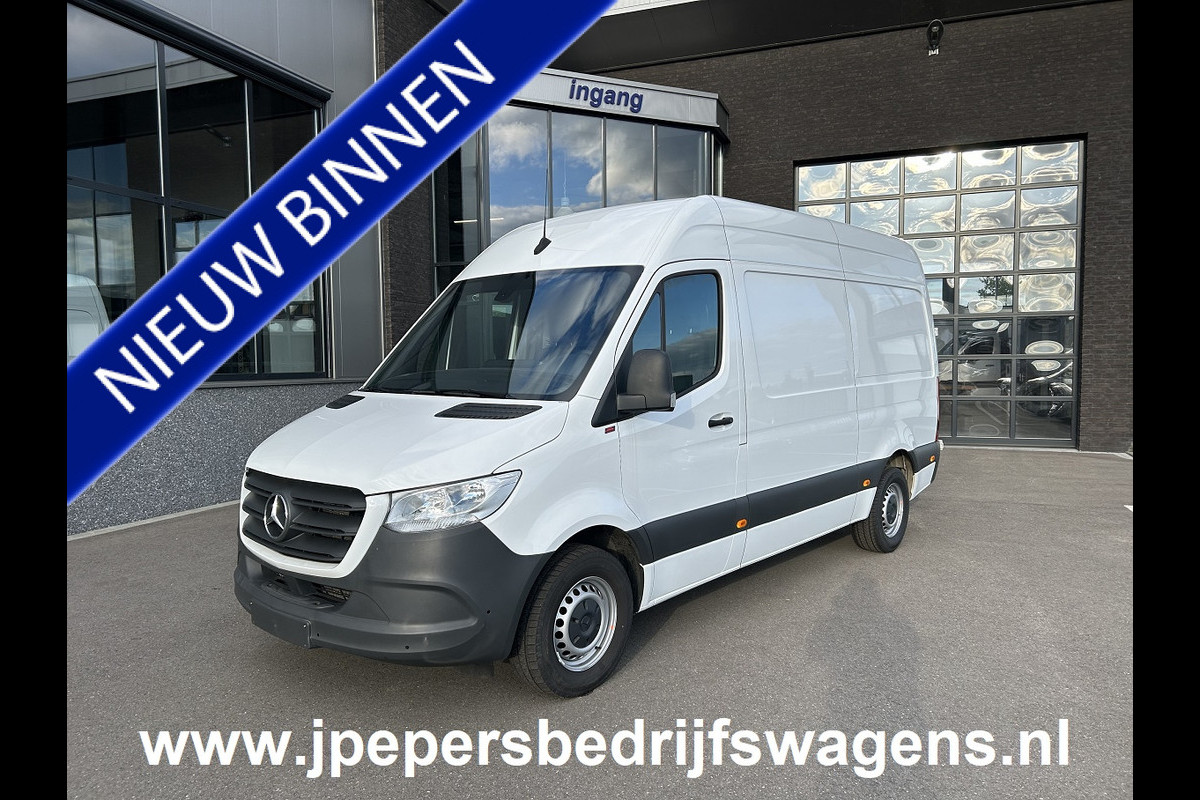 Mercedes-Benz Sprinter 317 CDI L2 H2 9G-TRONIC / MBUX / Camera / Parkeersensoren / Navigatie / Cruise control / Airco / 270 Graden achterdeuren