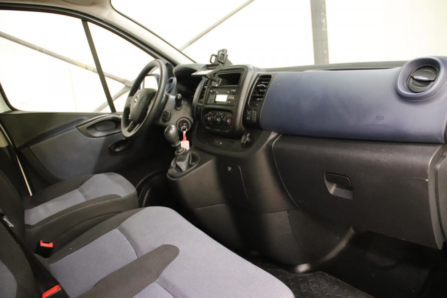 Opel Vivaro 1.6 CDTI L2H1 MET IMPERIAAL EN TREKHAAK