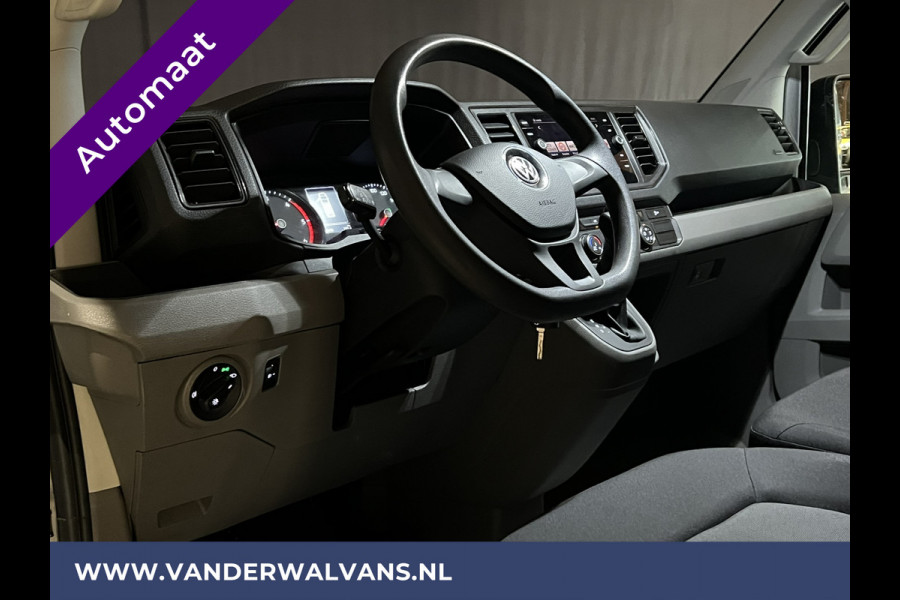 Volkswagen Crafter 2.0 TDI 141pk Automaat L3H2 L2H1 Euro6 Airco | 2x Zijdeur | Camera | Navigatie Apple Carplay, Android Auto, Cruisecontrol, Bijrijdersbank, 3000kg trekvermogen