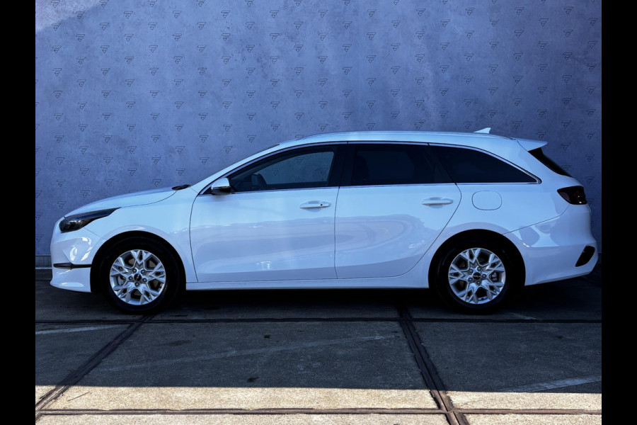 Kia Ceed Sportswagon 1.5 T-GDi DynamicPlusLine | Camera | Navi | H-Leder | Stuur-/Stoelverwarming | Key-Less | Clima | Apple CarPlay/Android Auro | PDC | Cruise | LED |