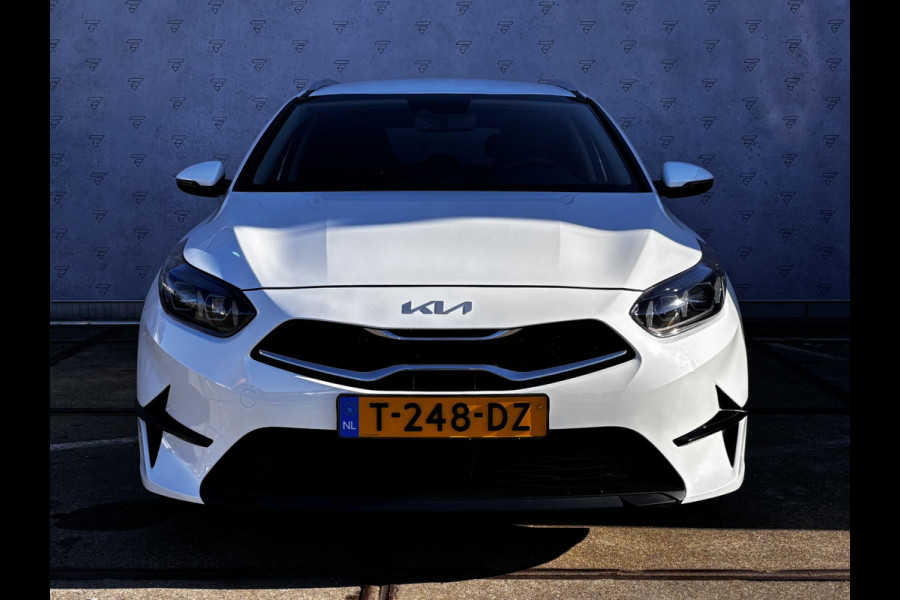 Kia Ceed Sportswagon 1.5 T-GDi DynamicPlusLine | Camera | Navi | H-Leder | Stuur-/Stoelverwarming | Key-Less | Clima | Apple CarPlay/Android Auro | PDC | Cruise | LED |