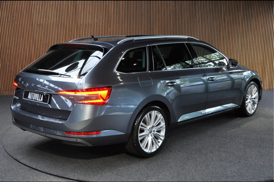 Škoda Superb Combi 1.5 TSI ACT Pano Elektr. achterklep Navi Crystal Lighting Camera XDS Matrix LED Stoelverwarming voor &  achter