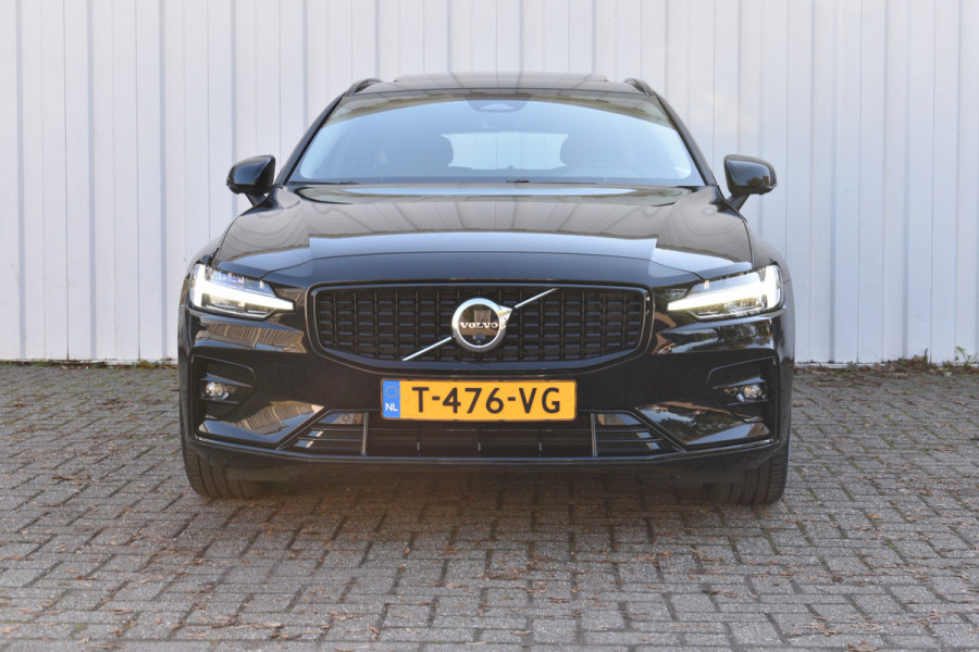 Volvo V60 2.0 B3 Plus Dark | Blis | Pano dak | Draadloos telefoon laden | stuur&stoel verwarming |