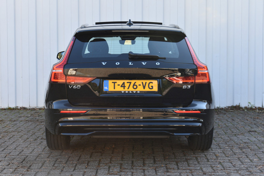 Volvo V60 2.0 B3 Plus Dark | Blis | Pano dak | Draadloos telefoon laden | stuur&stoel verwarming |