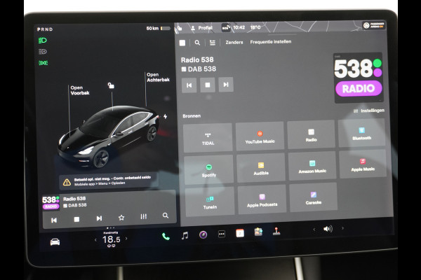 Tesla Model 3 SR+60kWh 325PK AutoPilot FSD.vb Leer PanoDak Adaptive cruise 18" Camera's Elektr.-Stuur+Stoelen+Spiegels+Geheugen+Easy-Entry+Ver Ecc Navigatiesysteem full map LED-a+v Comfortstoel(en) ACC Dual-ECC DAB Voorverwarmen interieur via App Keyless via Telefoonsleutel One-Pedal-Drive Origin. NLse auto !