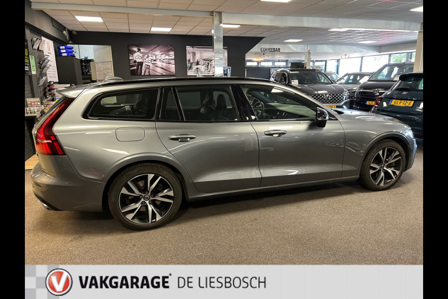 Volvo V60 2.0 T8 Twin Engine AWD R-Design 300pk / Leder / camera / trekhaak / Harman-Kardon