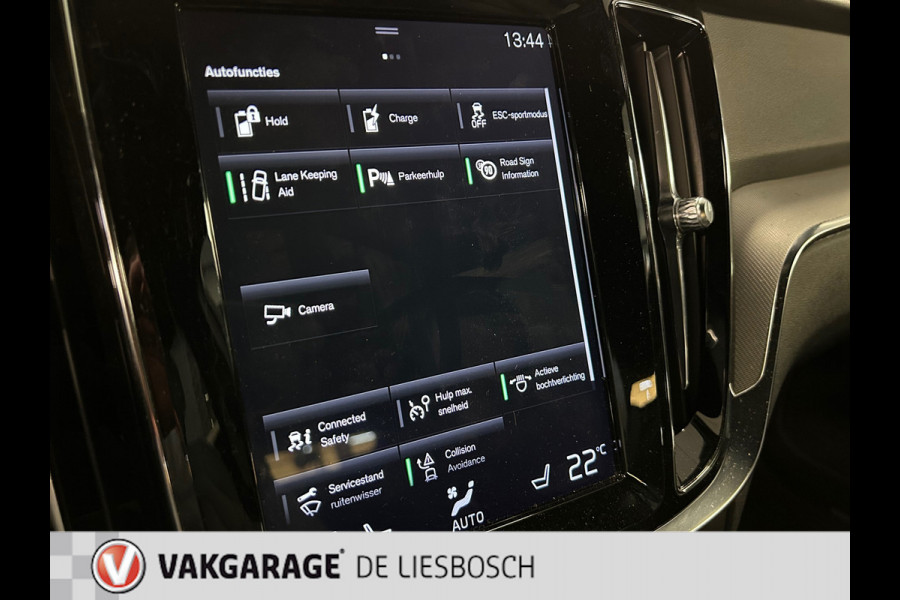 Volvo V60 2.0 T8 Twin Engine AWD R-Design 300pk / Leder / camera / trekhaak / Harman-Kardon