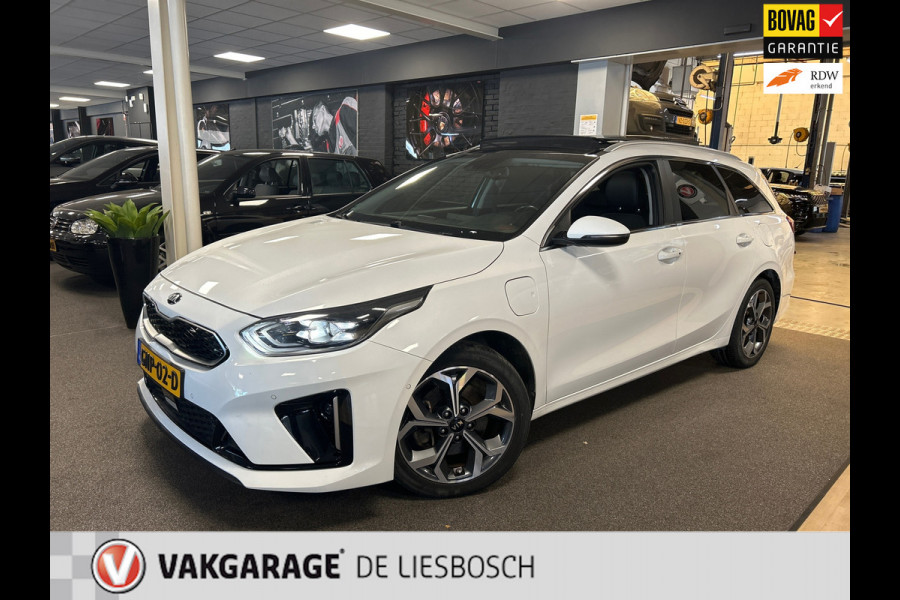 Kia Ceed Sportswagon 1.6 GDI PHEV ExecutiveLine / leder / panorama-dak / camera / stoel en stuur verwarming