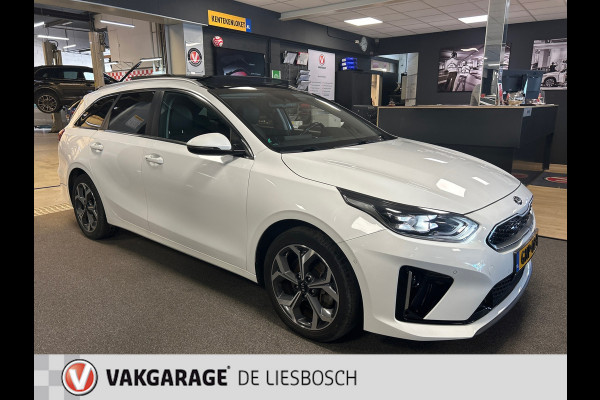 Kia Ceed Sportswagon 1.6 GDI PHEV ExecutiveLine / leder / panorama-dak / camera / stoel en stuur verwarming