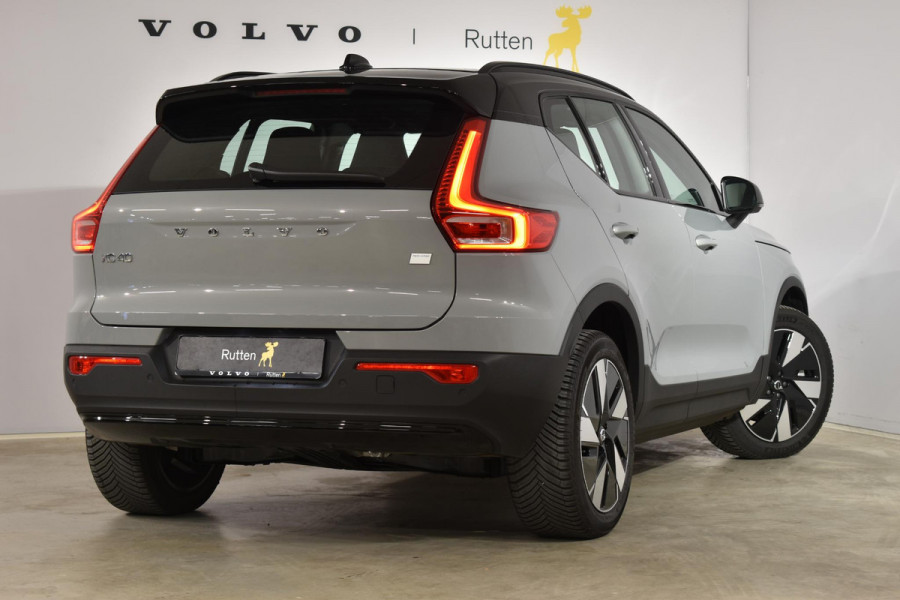 Volvo XC40 238PK / 69 KWh Single Motor Plus / Driver Assist / Auto pilot / Google Navigatie / Apple Carplay / Camera achter / Climate pack