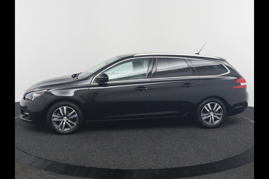 Peugeot 308 SW 1.2 PureTech Premium*PANO*HAAK*ECC*CARPLAY*