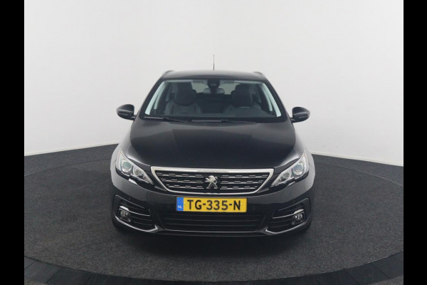 Peugeot 308 SW 1.2 PureTech Premium*PANO*HAAK*ECC*CARPLAY*