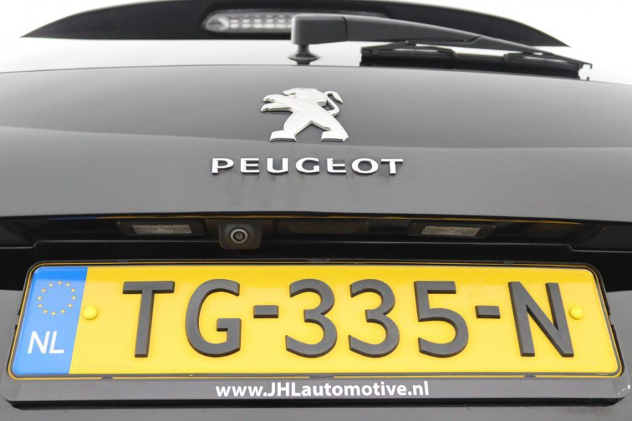 Peugeot 308 SW 1.2 PureTech Premium*PANO*HAAK*ECC*CARPLAY*