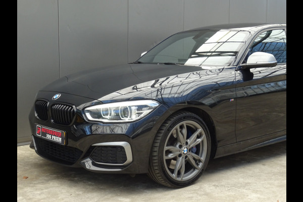 BMW 1-serie M135i xDrive * H/K * XENON * M-PAKKET !!