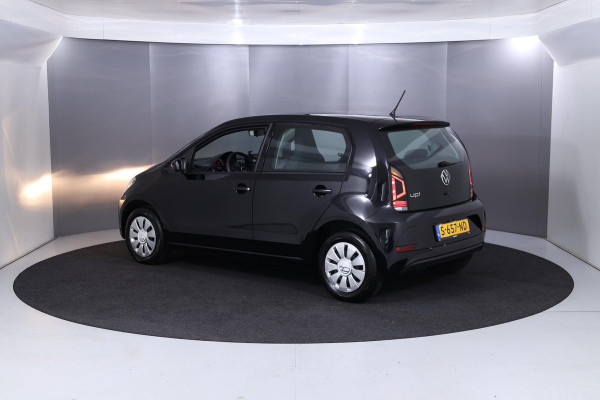 Volkswagen up! 1.0 65 pk | private lease vanaf € 332,- pm | Verlengde garantie | Navigatie via App | Autom. airco | Cruise control | Achteruitrijcamera |