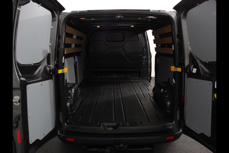 Ford Transit Custom 300 2.0 TDCI L2H1 Trend Automaat | Navigatie | Airco | Cruise control | Camera | Parkeersensoren