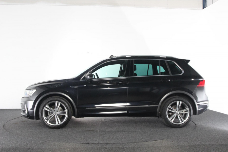 Volkswagen Tiguan 1.5 TSI ACT R-line | Org. NL-auto | 2x R-line | Panoramadak |