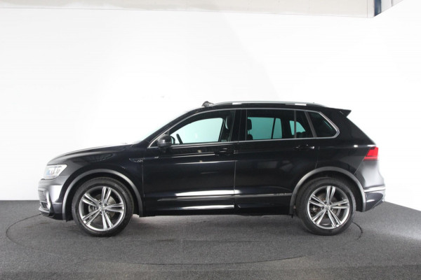 Volkswagen Tiguan 1.5 TSI ACT R-line | Org. NL-auto | 2x R-line | Panoramadak |