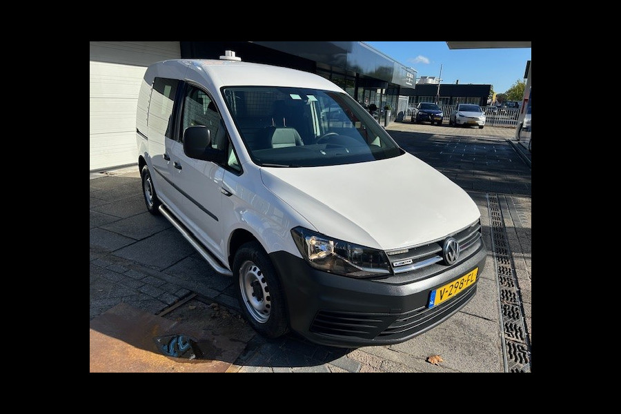 Volkswagen Caddy 1.4 TGI L1H1 EcoFuel Trendline AIRCO I AUTOMAAT I TREKHAAK I SIDEBARS I CRUISE CONTROL I 1e EIGENAAR I COMPLETE ONDERHOUDSHISTORIE CNG I RIJDEN OP GROEN GAS IS CO2 NEUTRAAL 1.64 EURO DE KG